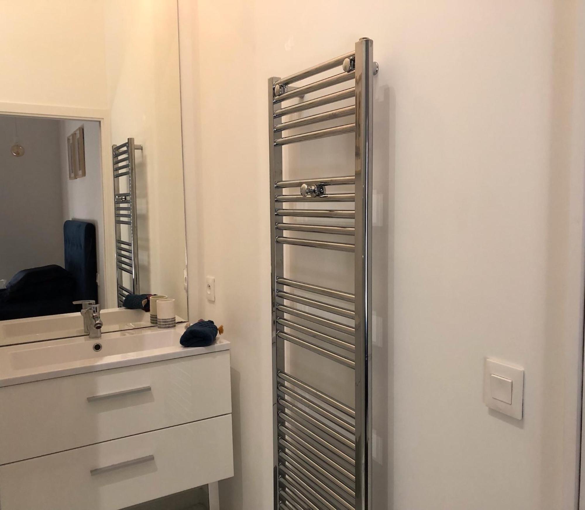 Magenta Mama - Comfort & Charm In Carre D'or - Near Nizza