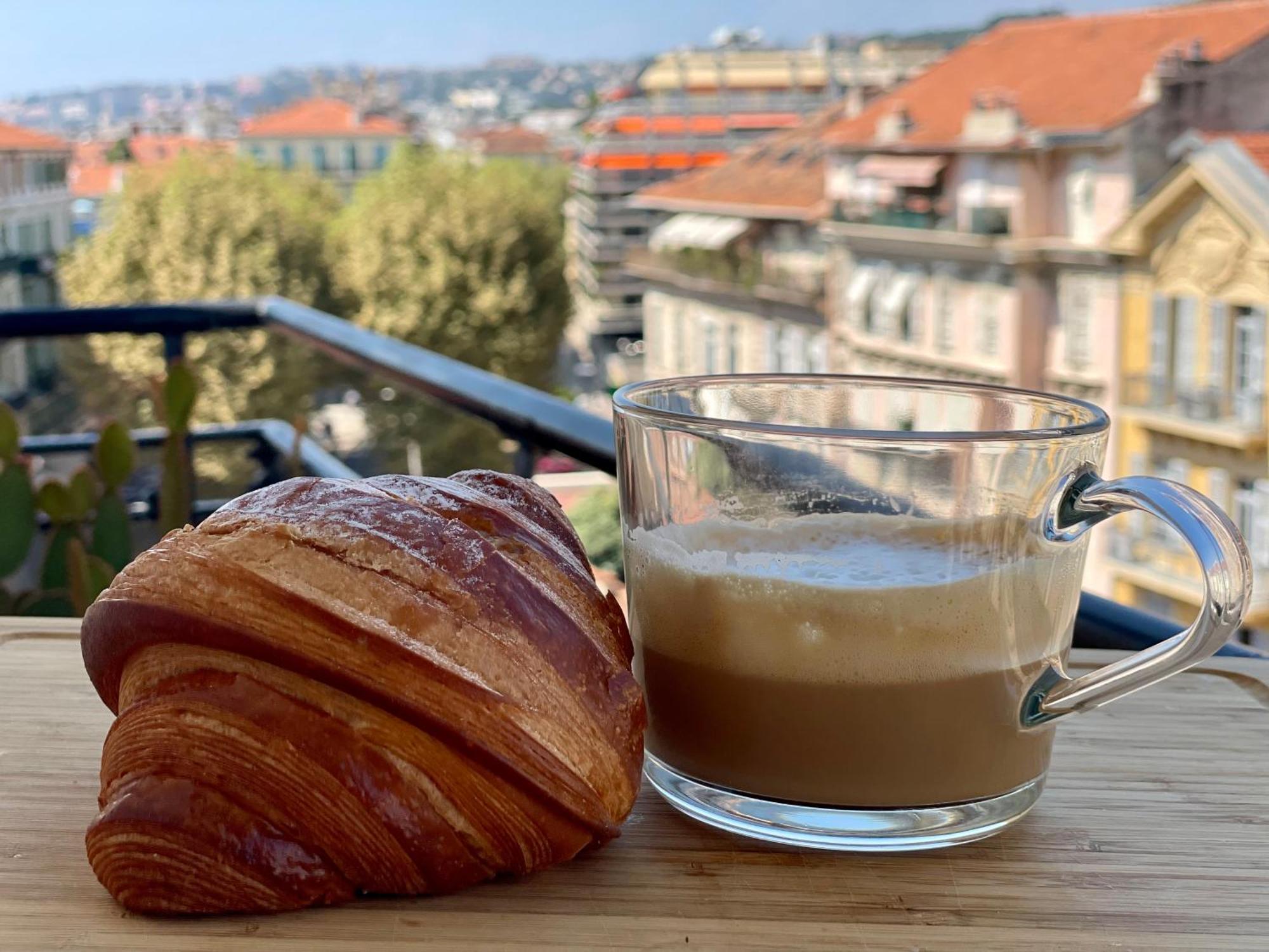 Magenta Mama - Comfort & Charm In Carre D'or - Near Nizza